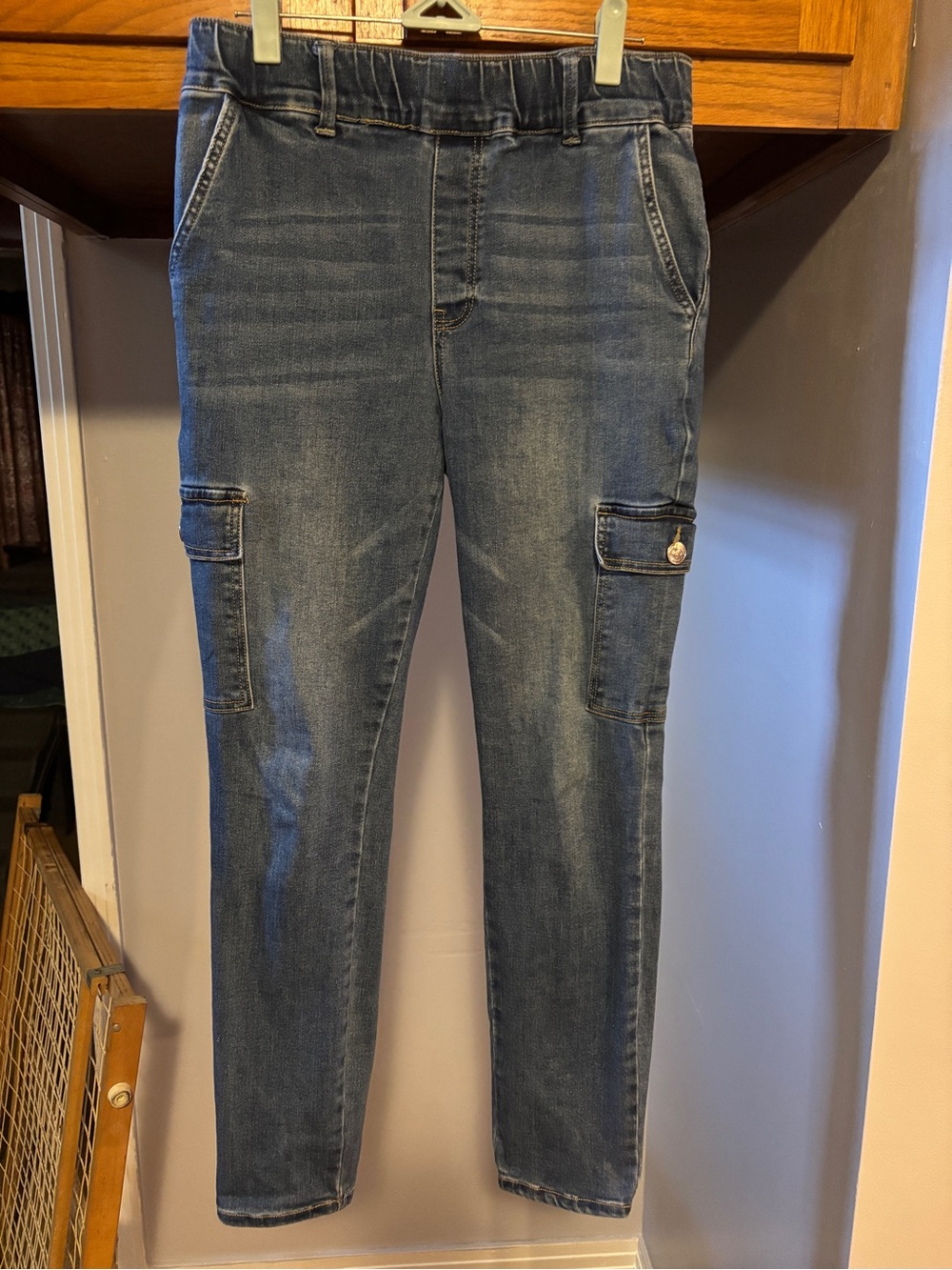 Juicy Couture Blue Denim Jeans with Pink Label